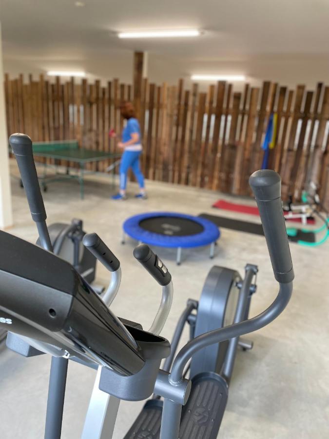 Chalet-Ferienwohnung Aehrenglueck, 70 Qm, Wellness/Fitness/Sauna - Bergroedelhof Feilitzsch エクステリア 写真