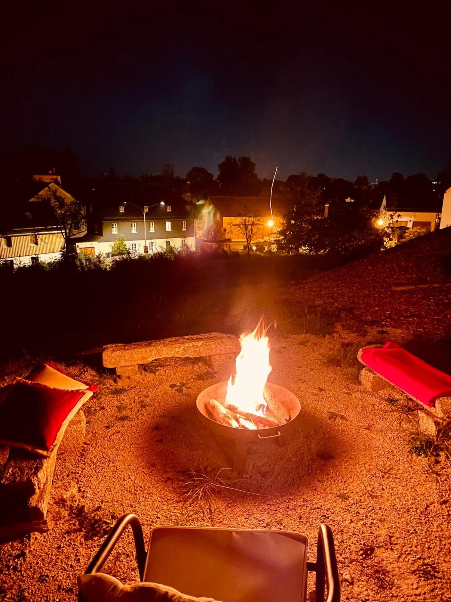 Chalet-Ferienwohnung Aehrenglueck, 70 Qm, Wellness/Fitness/Sauna - Bergroedelhof Feilitzsch エクステリア 写真
