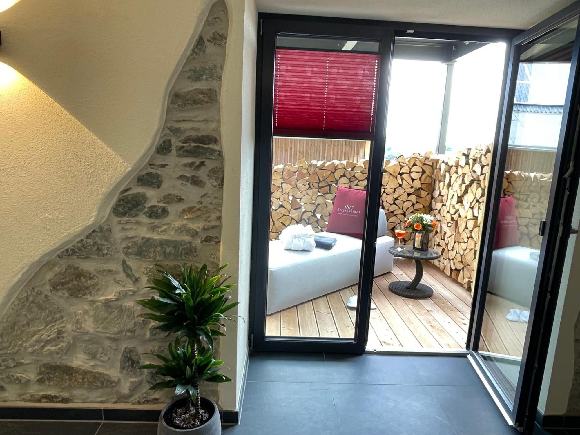 Chalet-Ferienwohnung Aehrenglueck, 70 Qm, Wellness/Fitness/Sauna - Bergroedelhof Feilitzsch エクステリア 写真